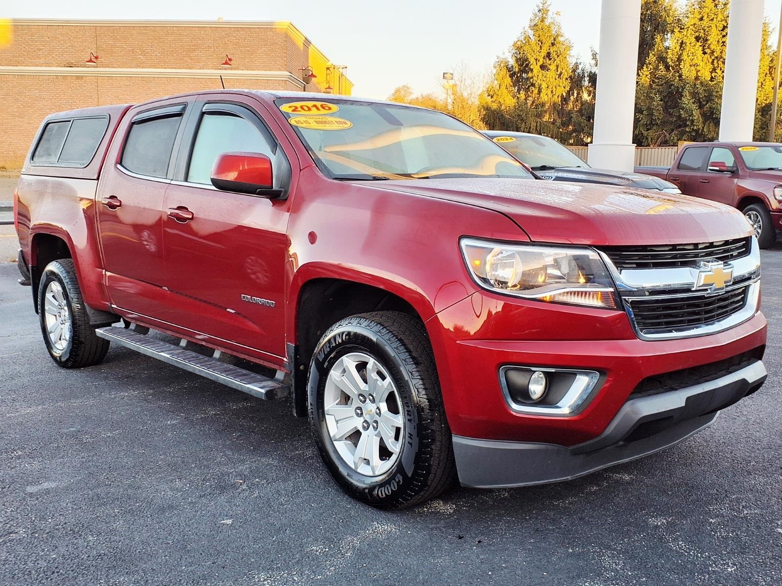 Used 2016 Red Rock Metallic Chevrolet LT image 3