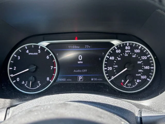 Used 2021 Blue Nissan SV image 12
