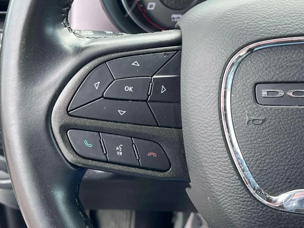 Used 2023 White Knuckle Clearcoat Dodge SXT image 29