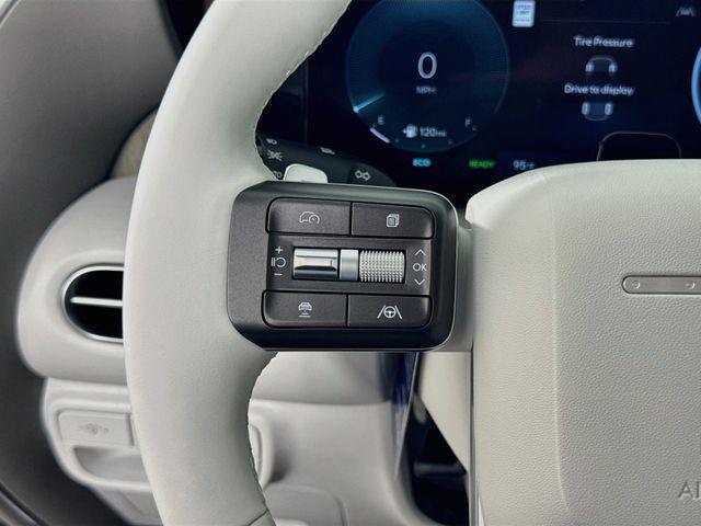 New 2026 White Hyundai Blue SEL 7P image 17