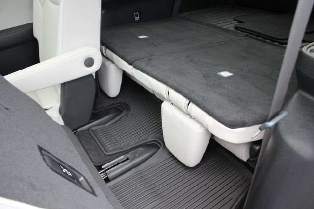 Used 2025 Black Lexus 350 Premium image 27