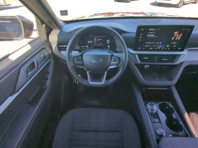 Used 2025 Gray Ford ST-Line image 20