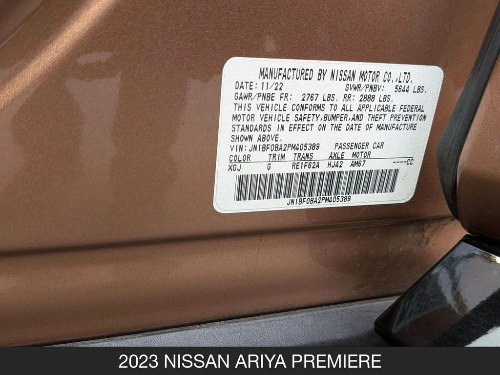 Used 2023 Brown Nissan PREMIERE image 27