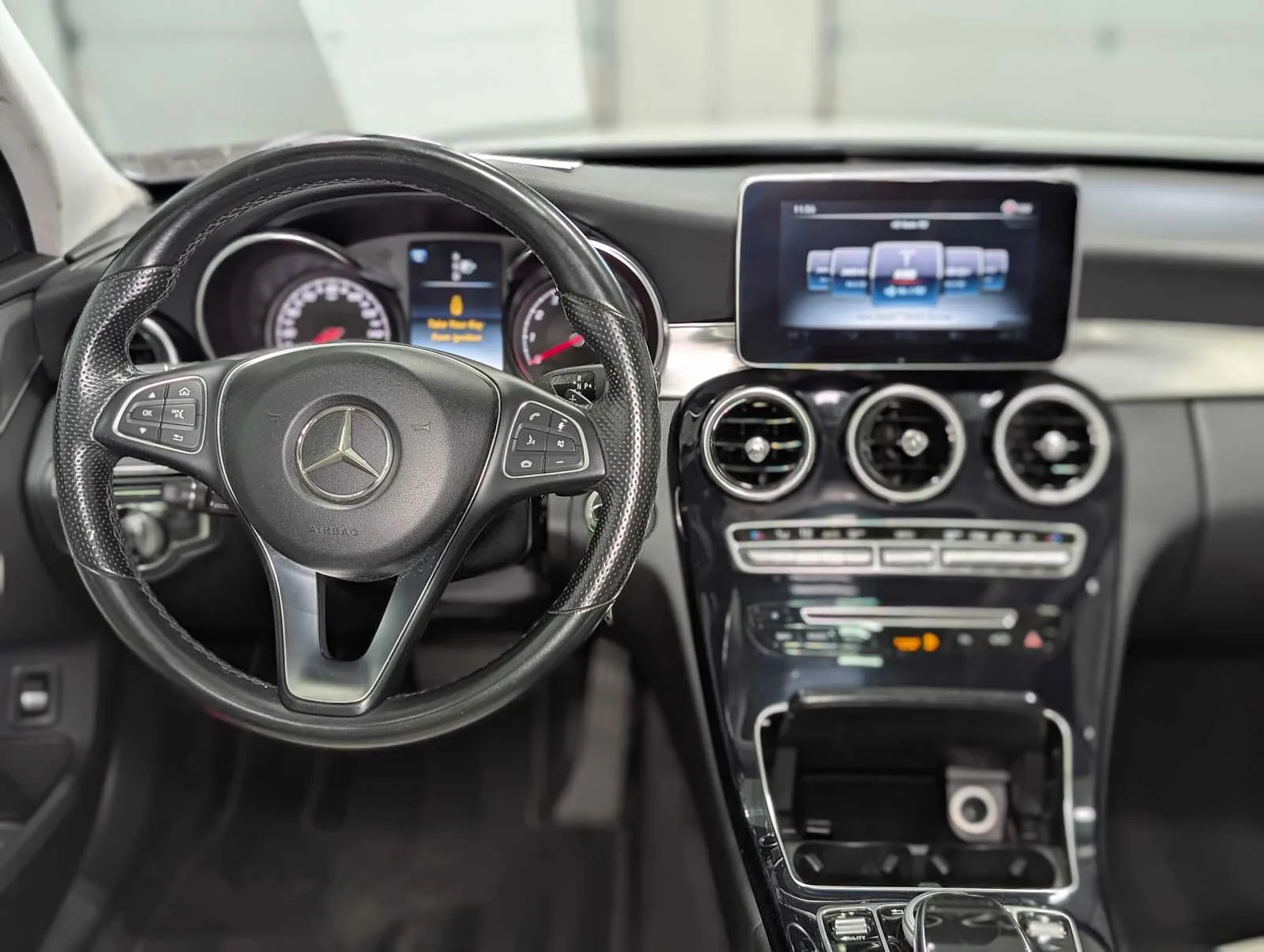 Used 2015 Polar White Mercedes-Benz C 300 image 5