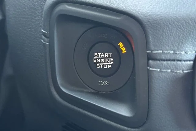 Used 2025 Gray Jeep Sahara 4xe image 25