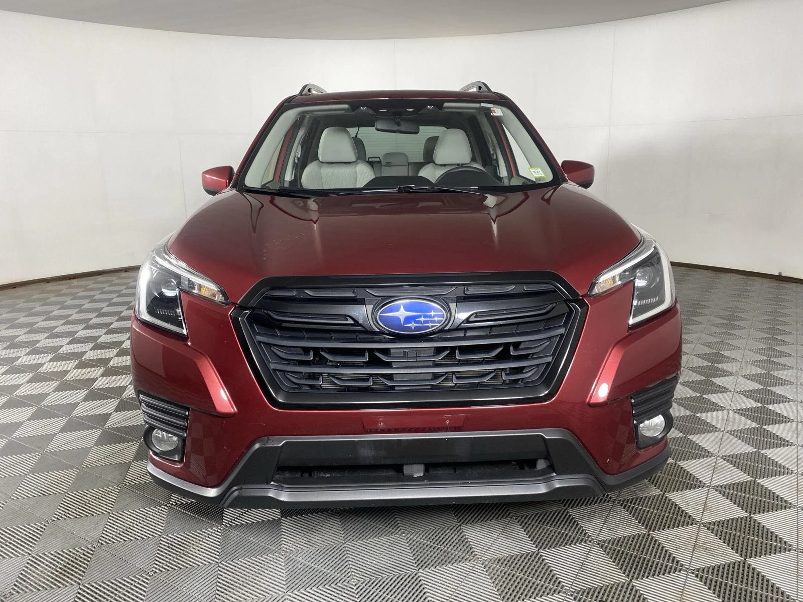 Used 2022 Crimson Red Pearl Subaru Premium image 5