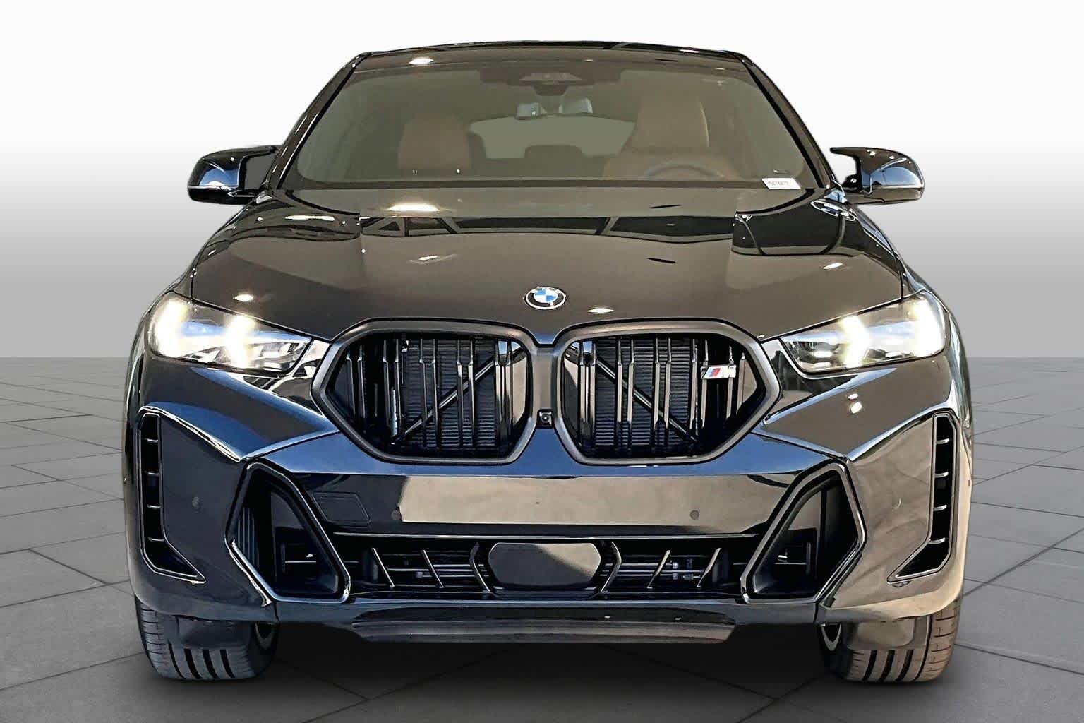 New 2027 Black Sapphire Metallic BMW M60i image 3
