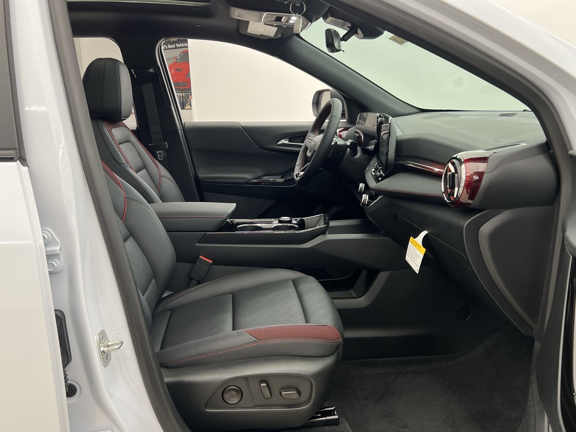 2026 Chevrolet Equinox RS - Photo 61