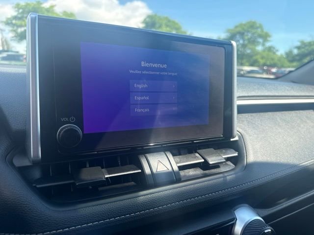 Used 2024  Toyota XLE image 22
