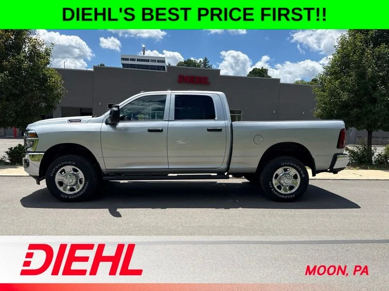 2026 RAM 2500 Tradesman - Photo 4
