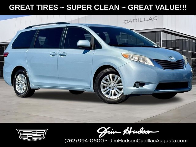 2017 Toyota Sienna XLE Premium