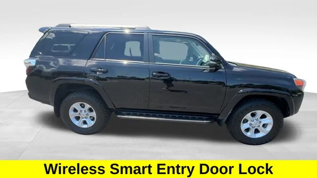 Used 2021 Black Toyota SR5 Premium image 8