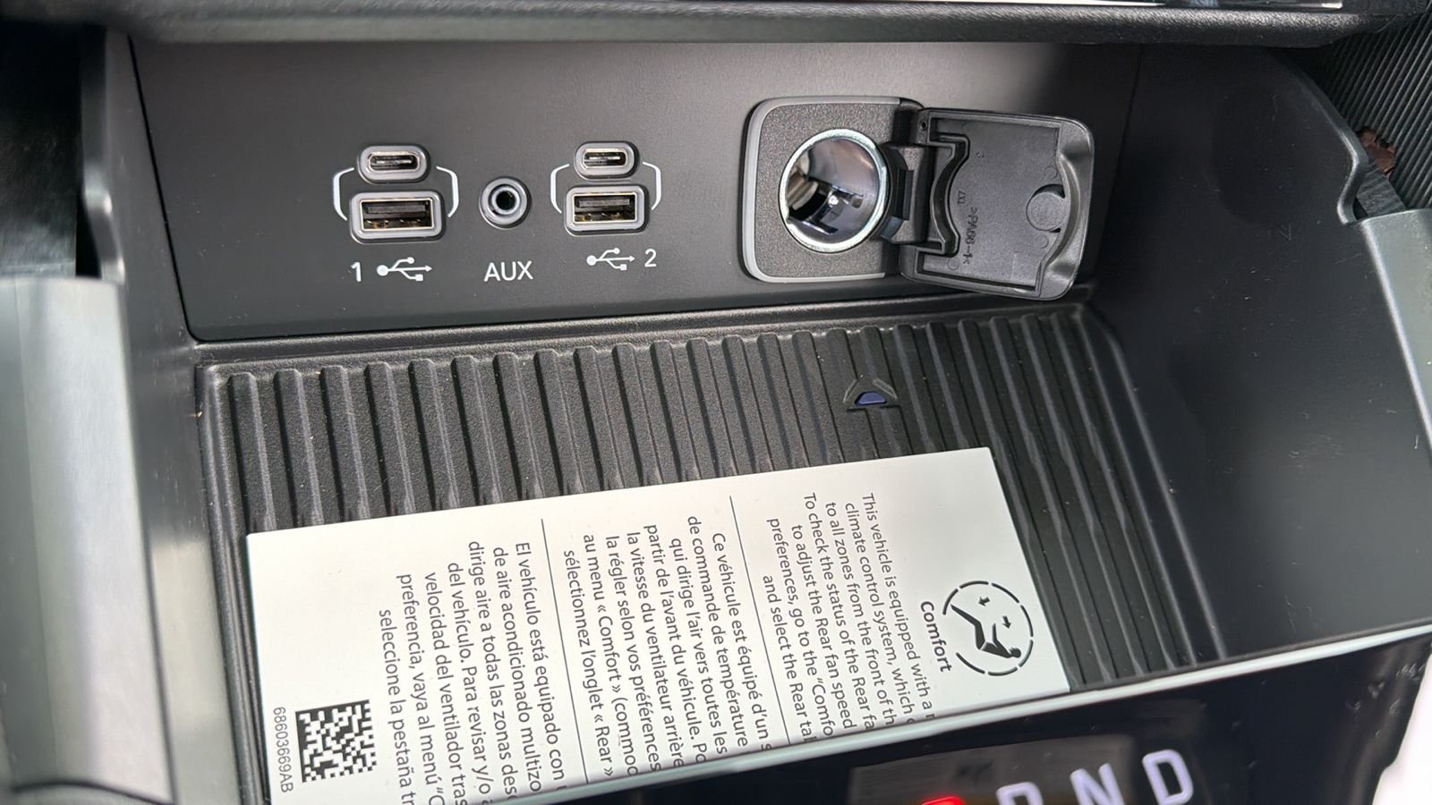 New 2026 Silver Zynith Exterior Paint Jeep Altitude image 30