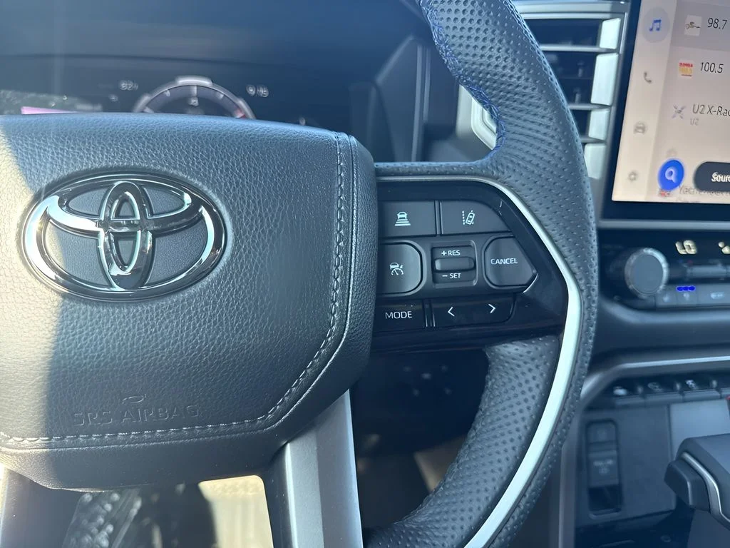 Used 2026  Toyota Platinum image 18