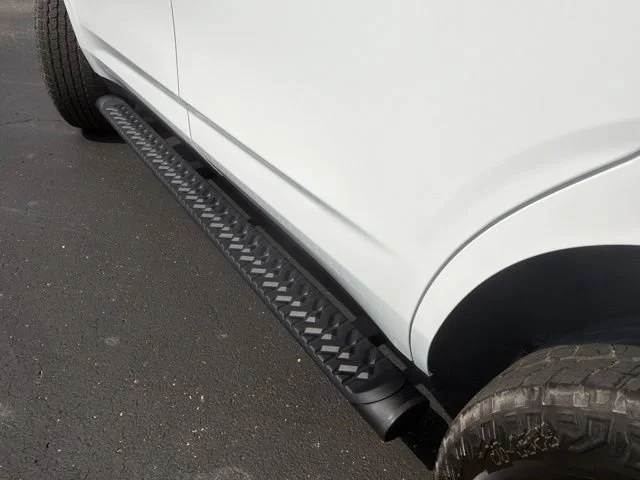 New 2026 Summit White Chevrolet Z71 image 23