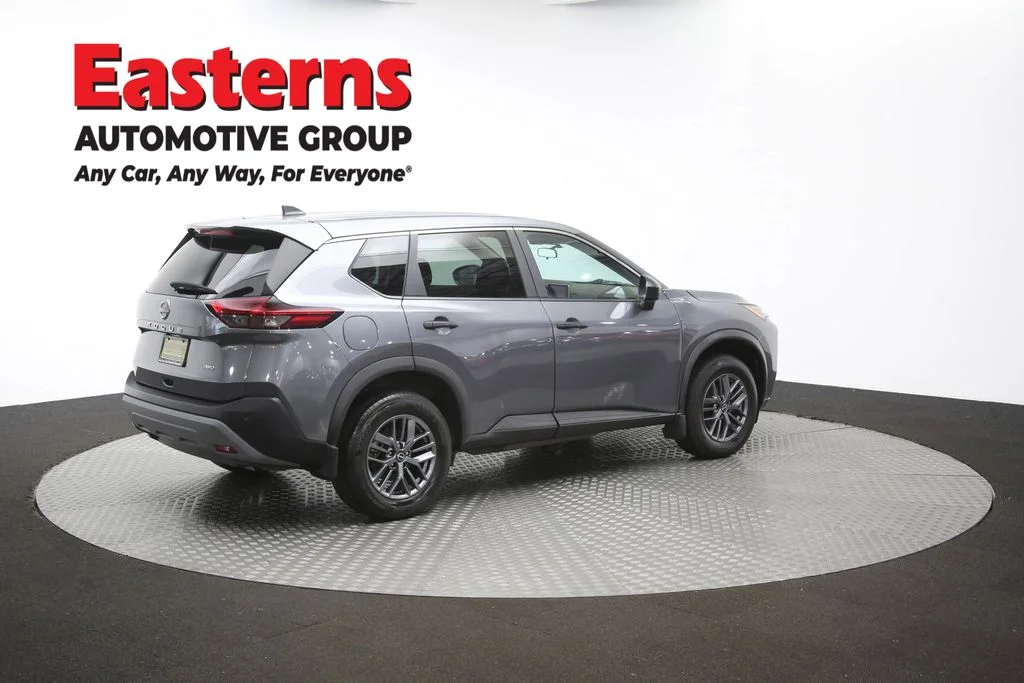 Used 2023 Gray Nissan S image 43