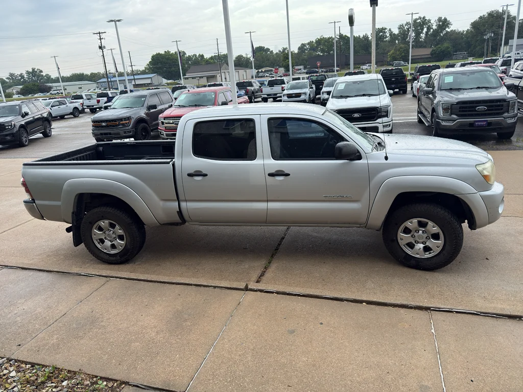 Used 2010 Silver Streak Mica Toyota PreRunner image 5