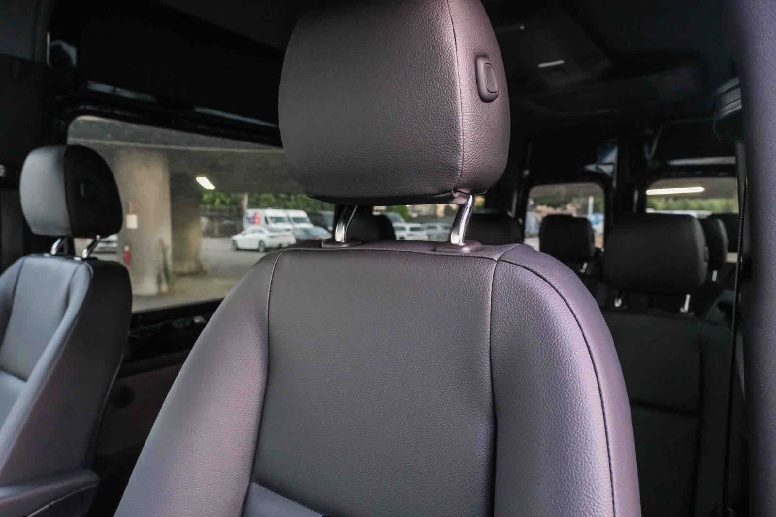 New 2026 Jet Black Mercedes-Benz Passenger 144WB High Roof AWD 2.0L I4 Diesel Turbo image 28