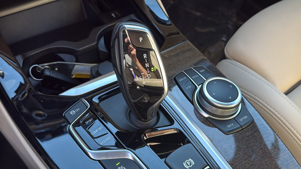 Used 2020 Alpine White BMW xDrive30i image 18