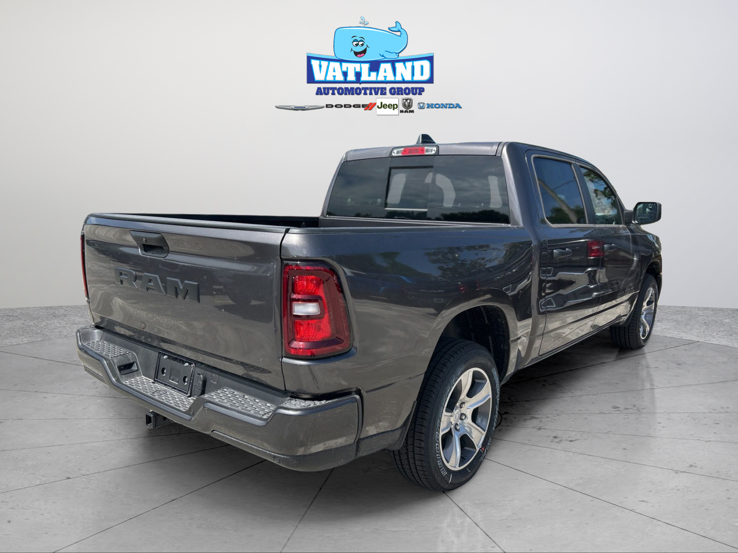 New 2026 Granite Crystal Metallic Clear-Coat Exterior Paint RAM Express image 5
