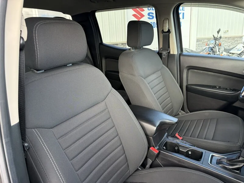 Used 2021 Grey Ford XLT image 6