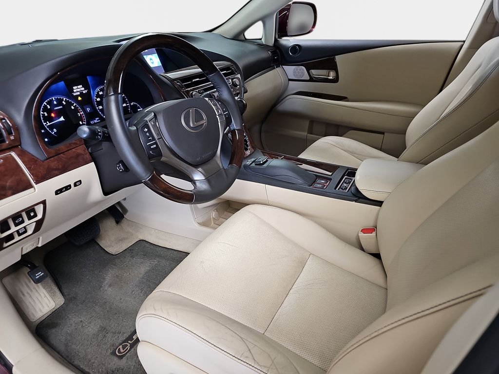 Used 2015 Red Lexus 350 image 19