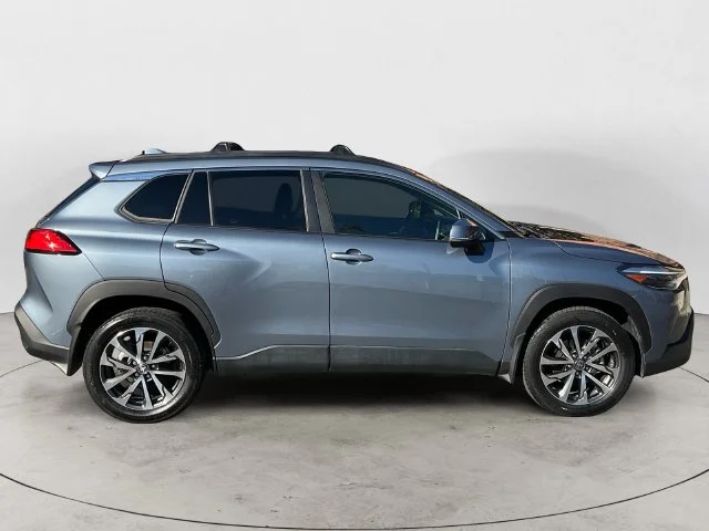 Used 2023 Celestite Toyota XLE image 4