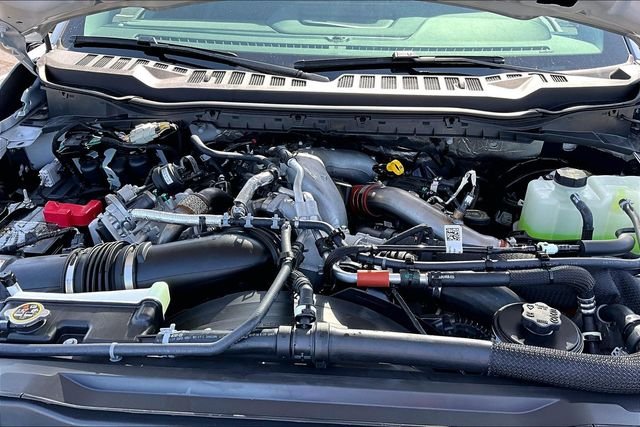 New 2026 Glacier Gray Metallic Tri-Coat Ford Lariat image 10