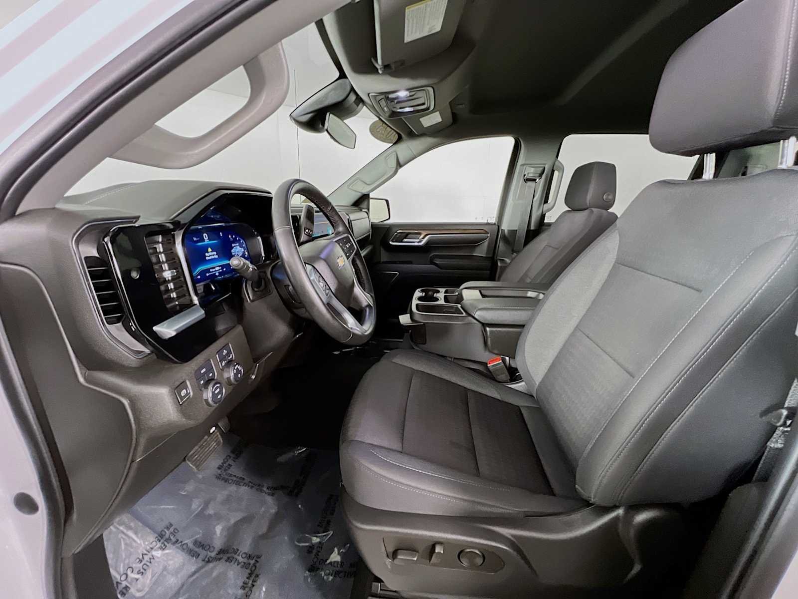 Used 2023 Summit White Chevrolet LT image 20