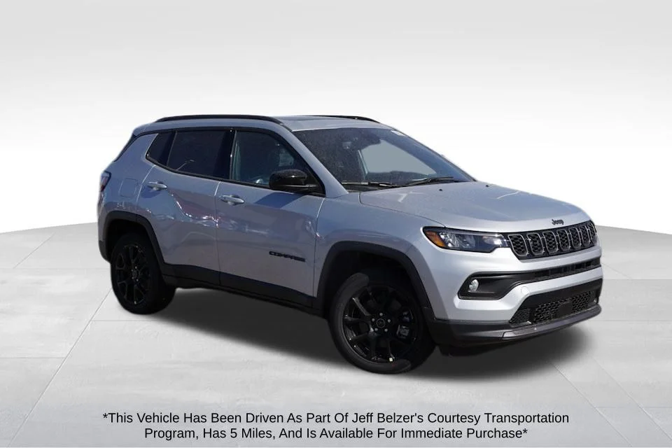 2025 Jeep Compass Latitude 4X4's photo