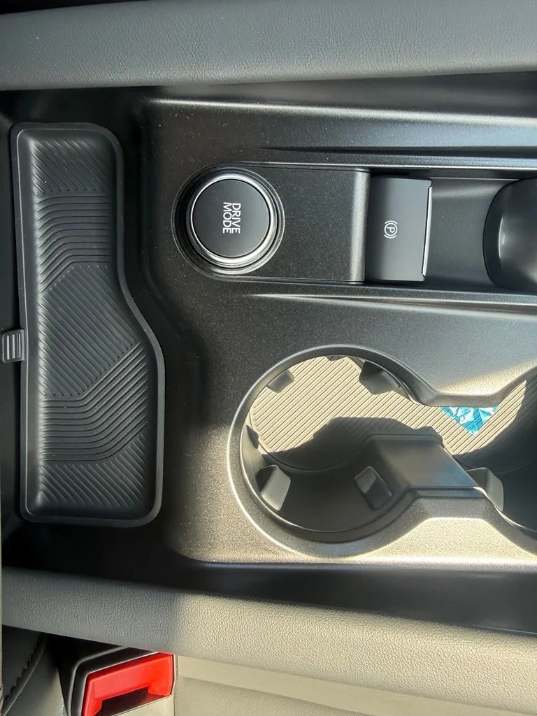 New 2026 Agate Black Metallic Ford Active image 25