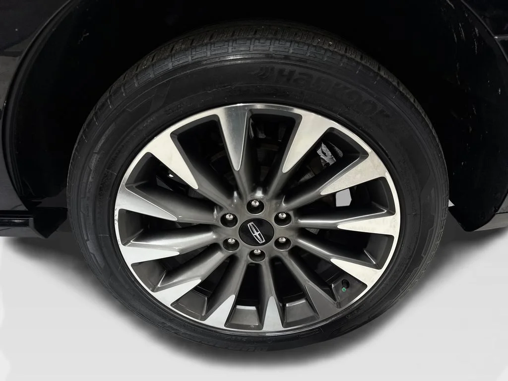 Used 2020 Black Lincoln Reserve NAV,CAM,PANO,CLMT STS,BLIND SPOT,3RD ROW image 91