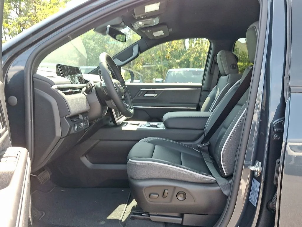 2026 GMC Sierra EV Elevation - Photo 7