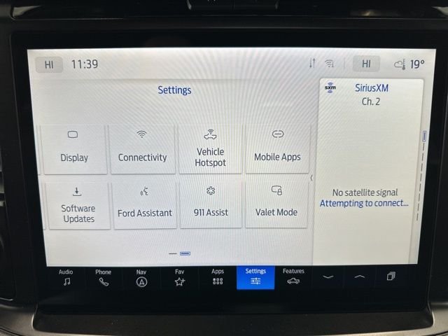 New 2025 Oxford White Ford Tremor® image 32