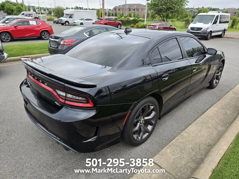 Used 2019 Pitch Black Clearcoat DODGE R/T image 6