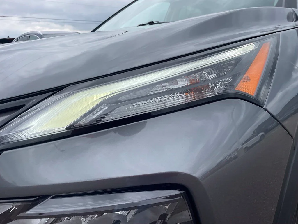 Certified Used 2026 Gray Nissan SV image 4