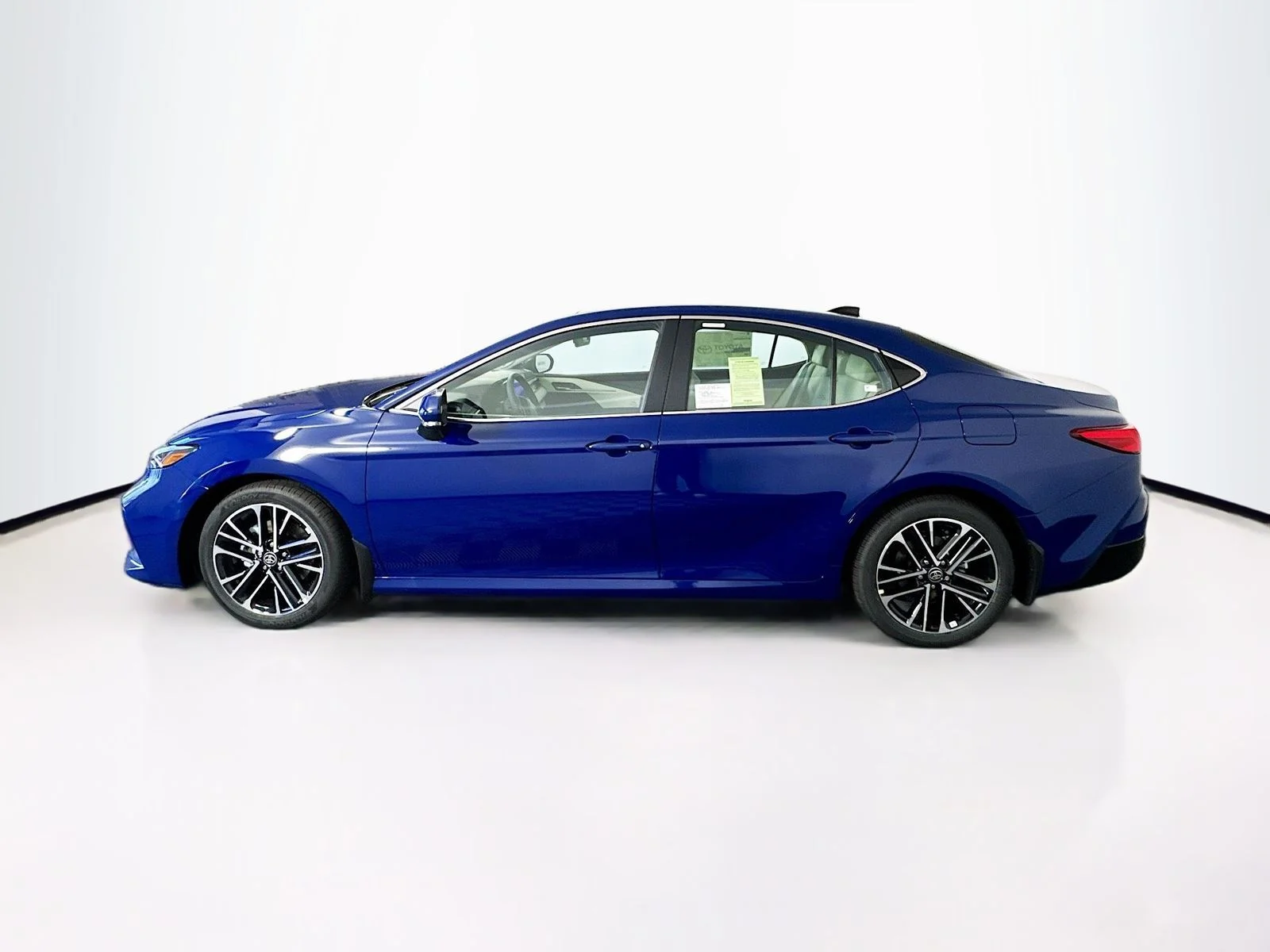 New 2026 Reservoir Blue Toyota  XLE image 3