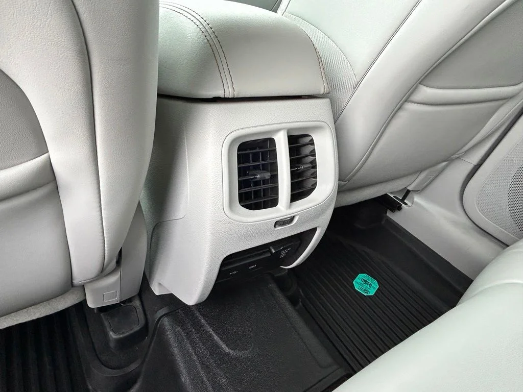 Used 2019 Red Jeep Limited image 47