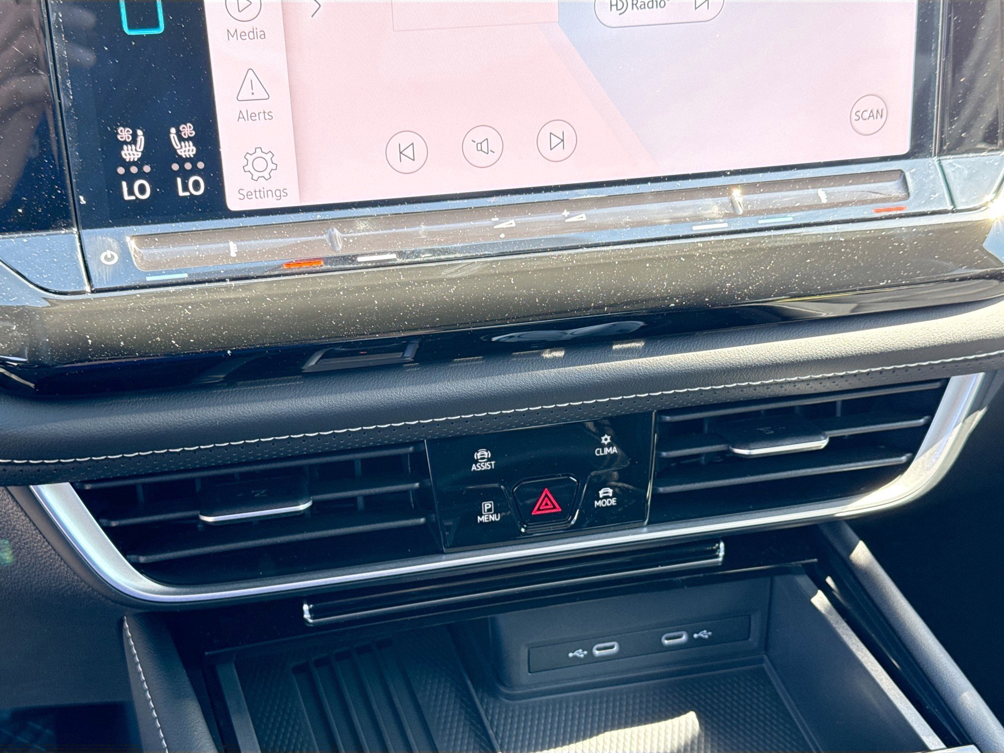 2026 Volkswagen Atlas SE w/Tech - Photo 14