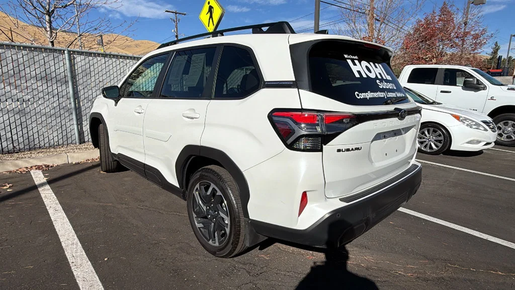 Used 2026 Crystal White Pearl Subaru Limited image 3
