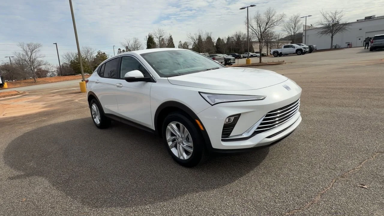 New 2026 Summit White Buick Preferred image 2