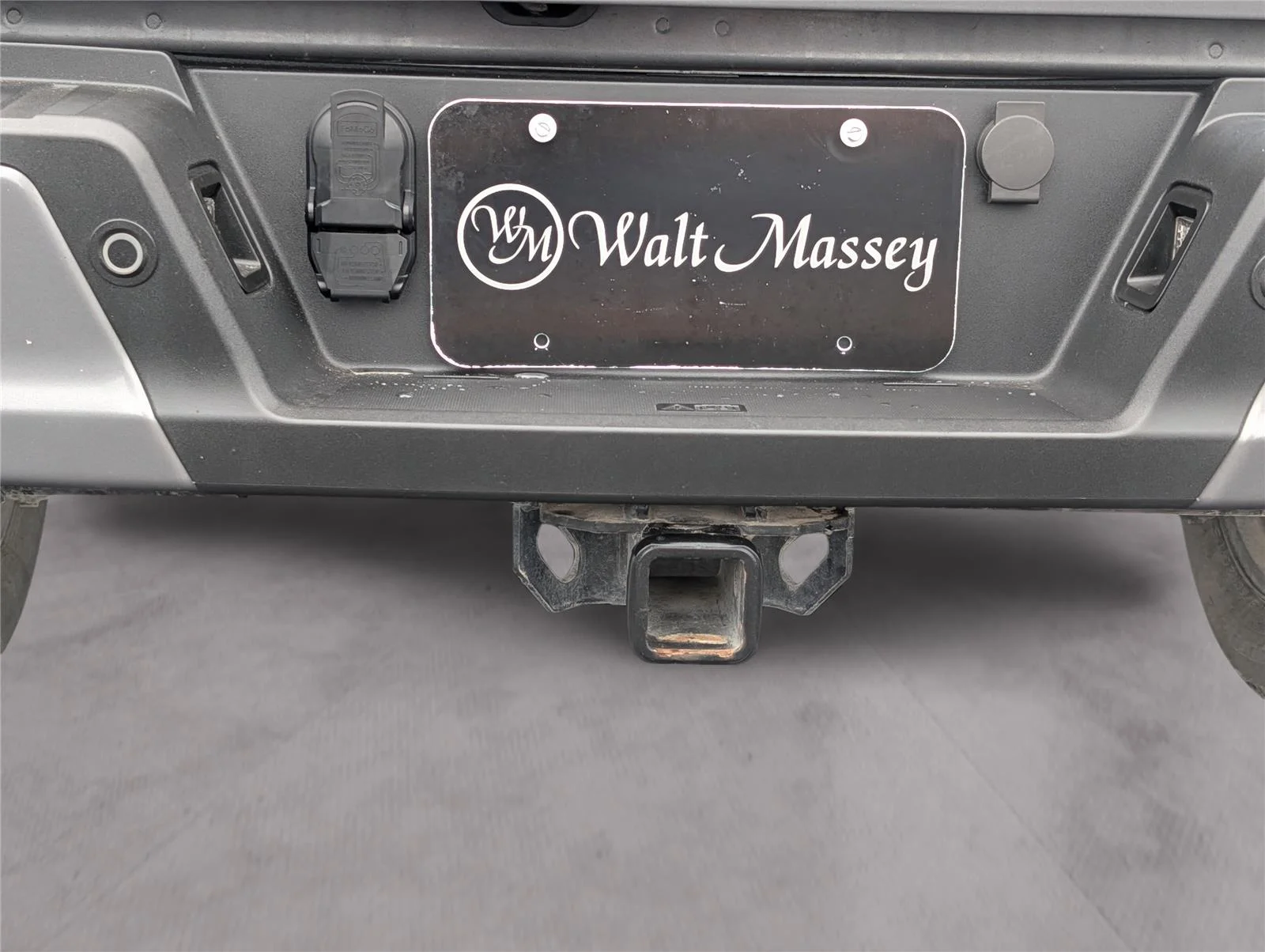 Used 2023 Carbonized Gray Ford LARIAT image 35