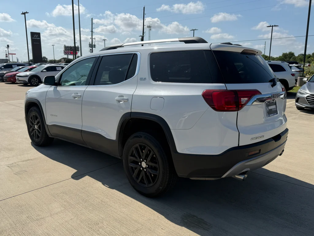 Used 2019 Summit White GMC SLT image 3