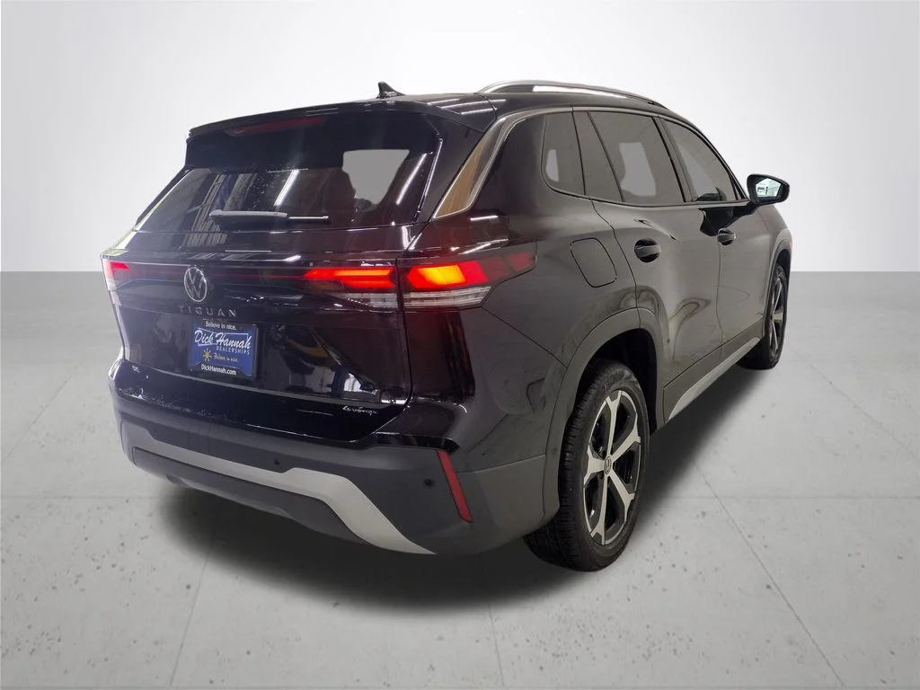 New 2026 Black Volkswagen SE image 12