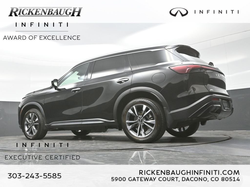 Certified Used 2023 Black INFINITI LUXE image 29
