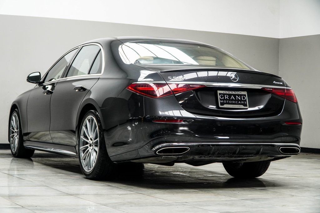 Used 2023 Gray Mercedes-Benz S 580 image 10