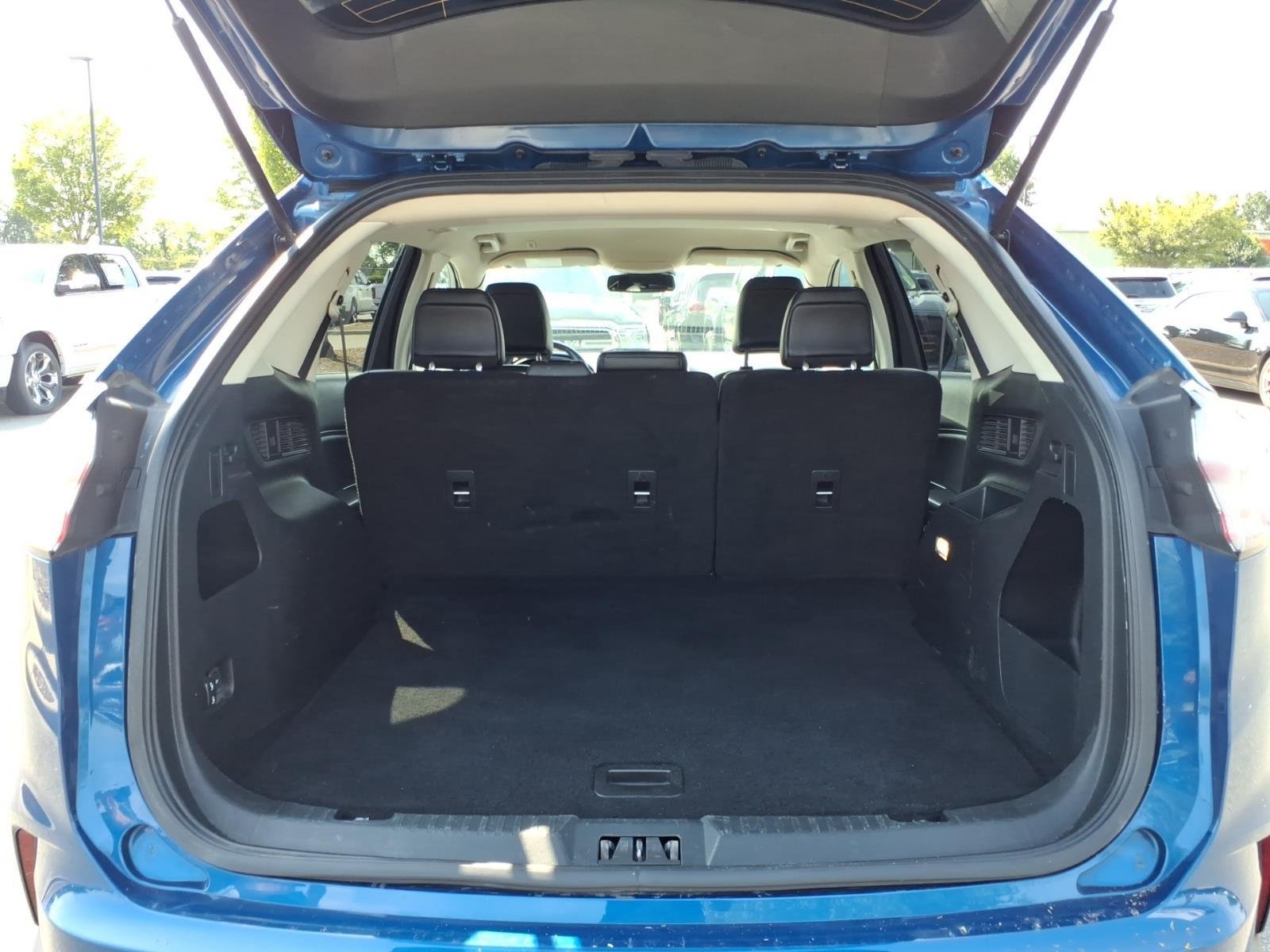Used 2024 Atlas Blue Ford SEL image 30