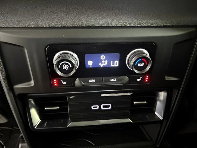 2026 GMC HUMMER EV 2X - Photo 33