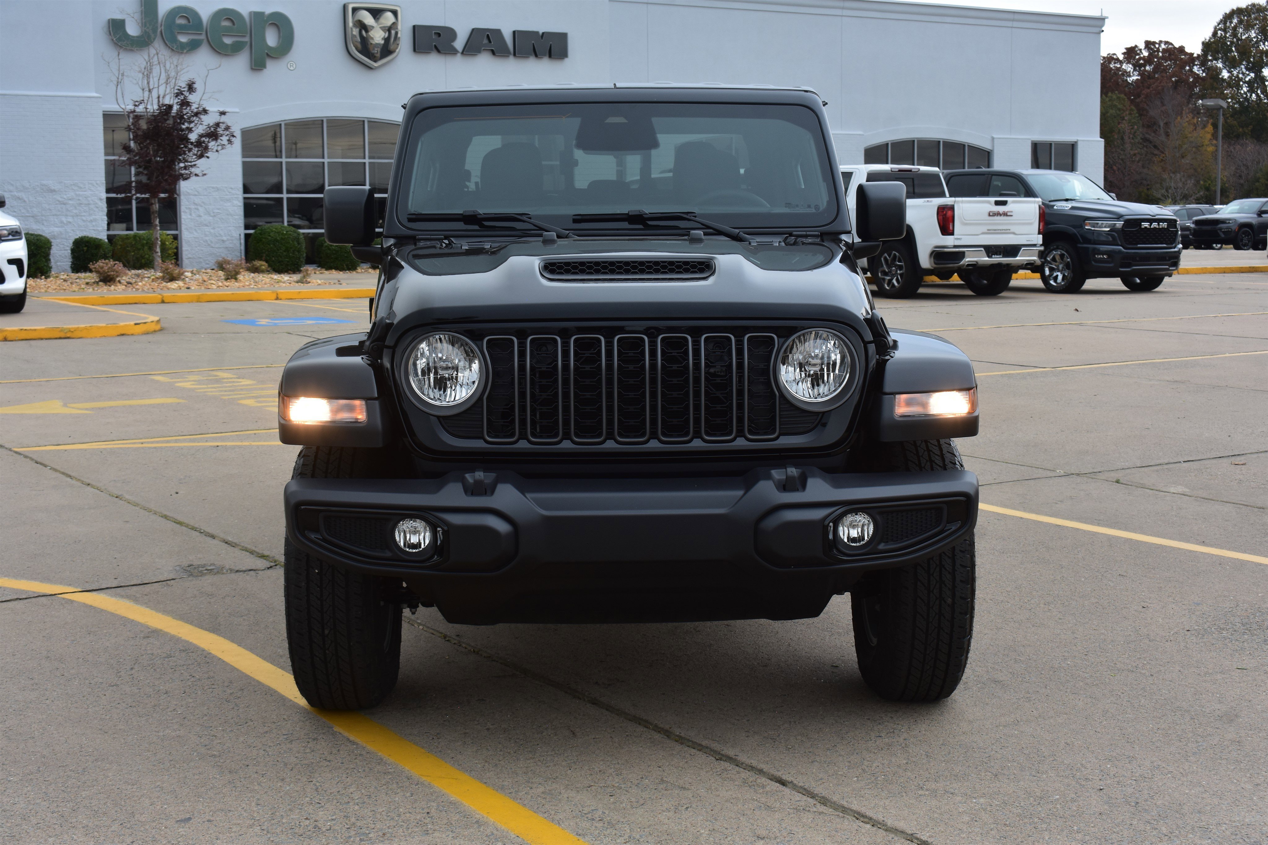 New 2026 Black Clear-Coat Exterior Paint Jeep Sport S image 2