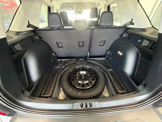 New 2026 Carbonized Gray Metallic Ford Outer Banks® image 56